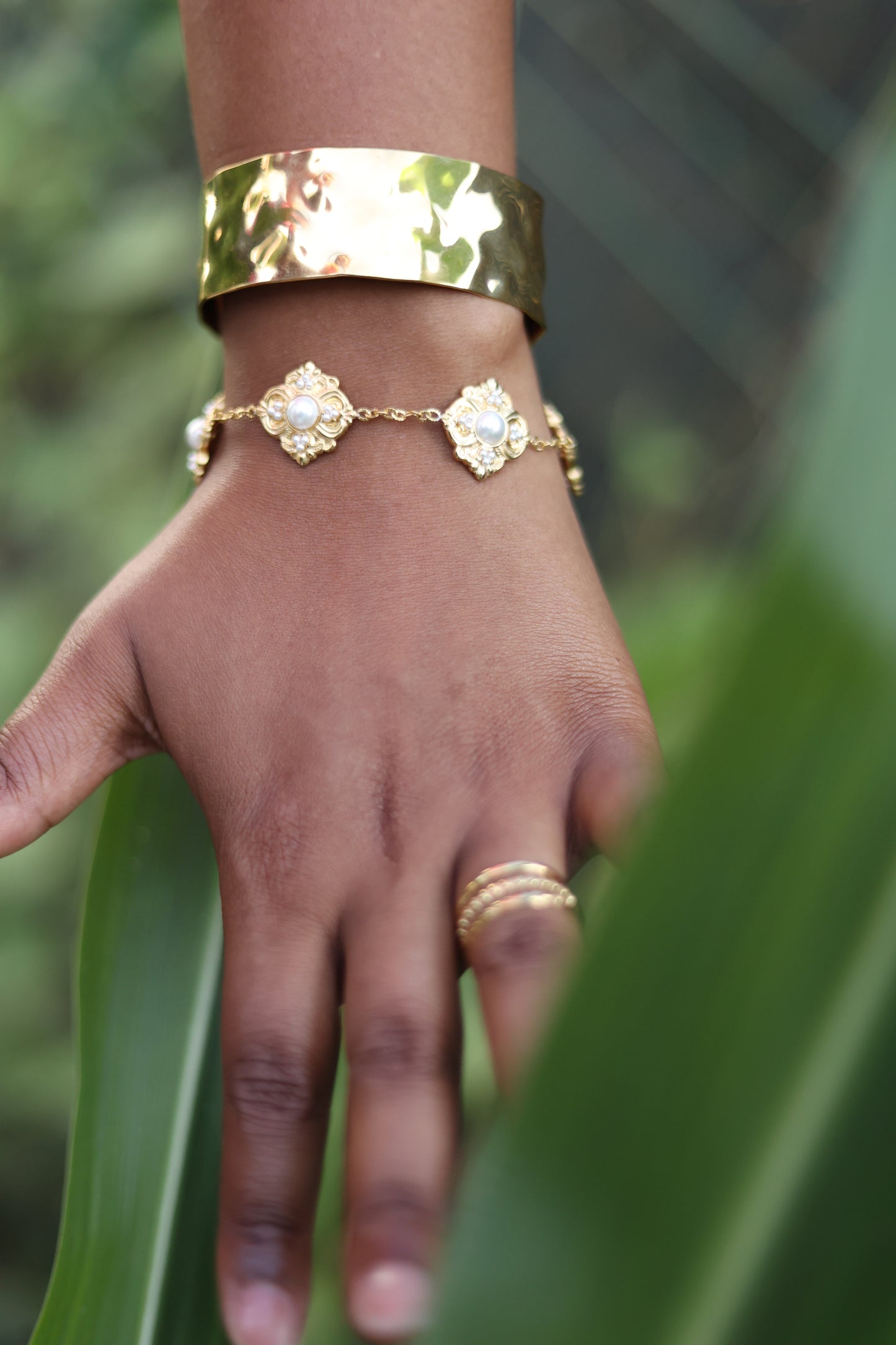 Romantic clover bracelet